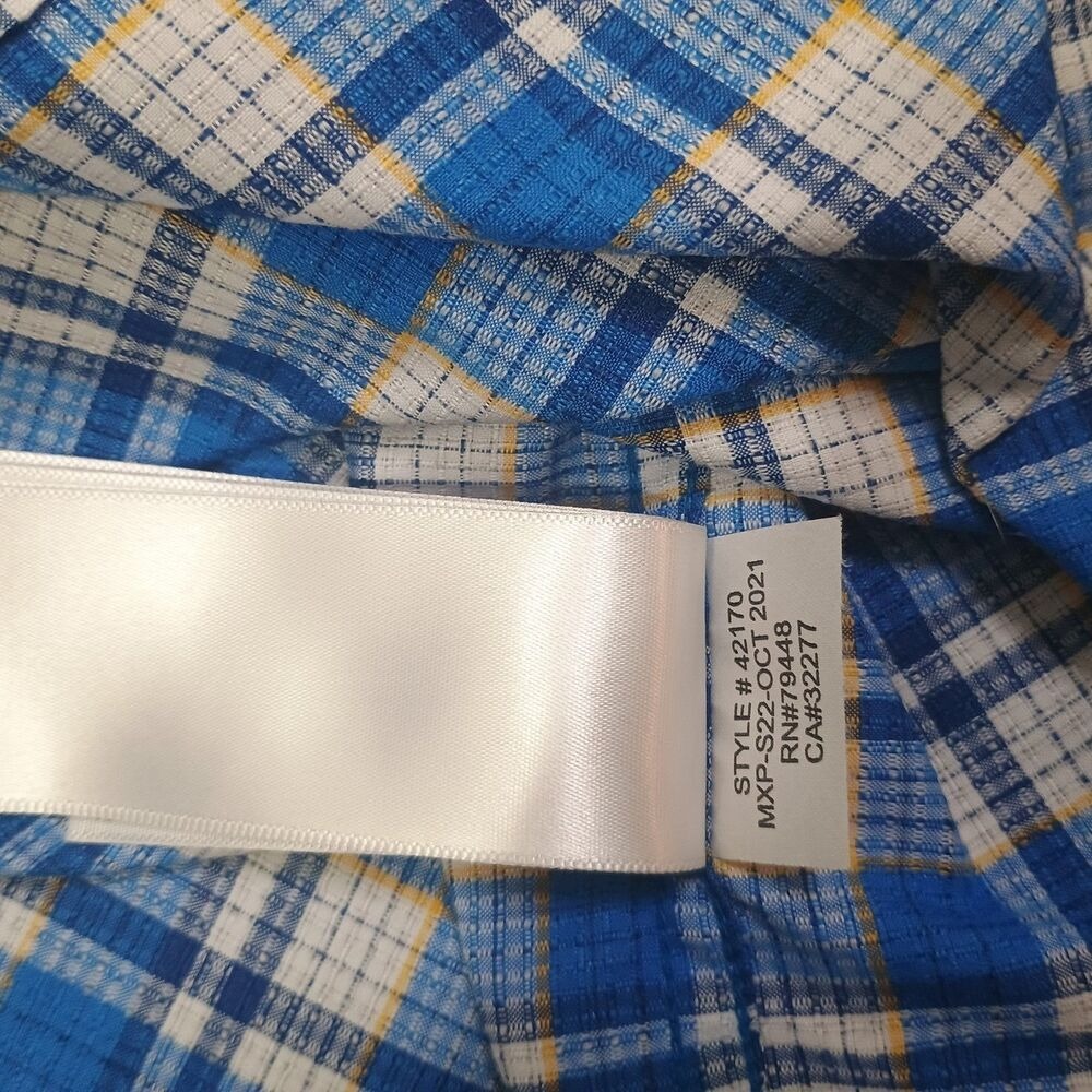 Marmot Mens Medium Short Sleeve ButtonDown Shirt Blue White Plaid Hiking Outdoor - Picture 5 of 10